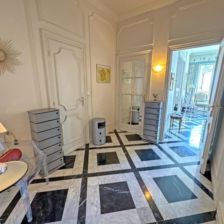 Rare Seafront Garden Apartment on Promenade - Appartement - Vue sur Mer - 20