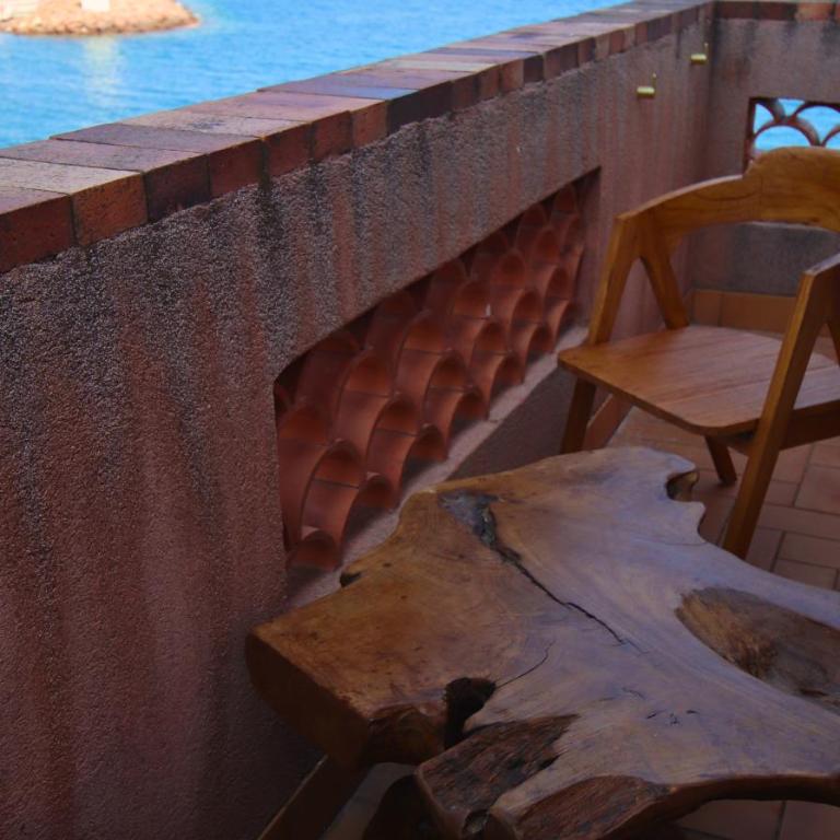 Villa de prestige en bord de mer dans la baie de Cannes - Villa - Côté Plage - 51