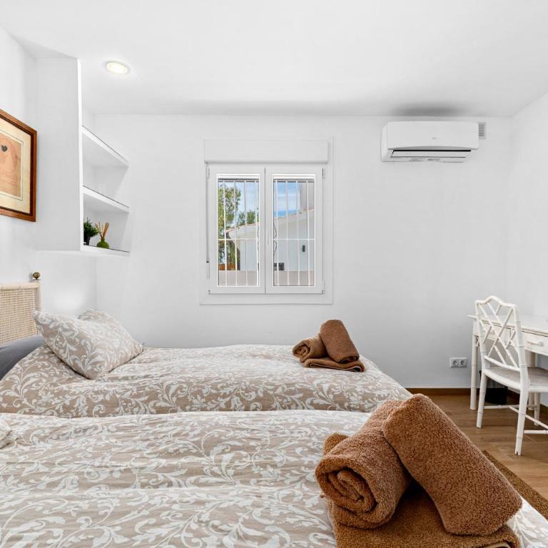27 - Villa 2 etages avec ascensseur a Nueva Andalucia Marbella - Villa avec Piscine Privée - 30