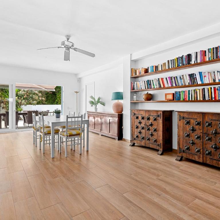 27 - Villa 2 etages avec ascensseur a Nueva Andalucia Marbella - Villa avec Piscine Privée - 40
