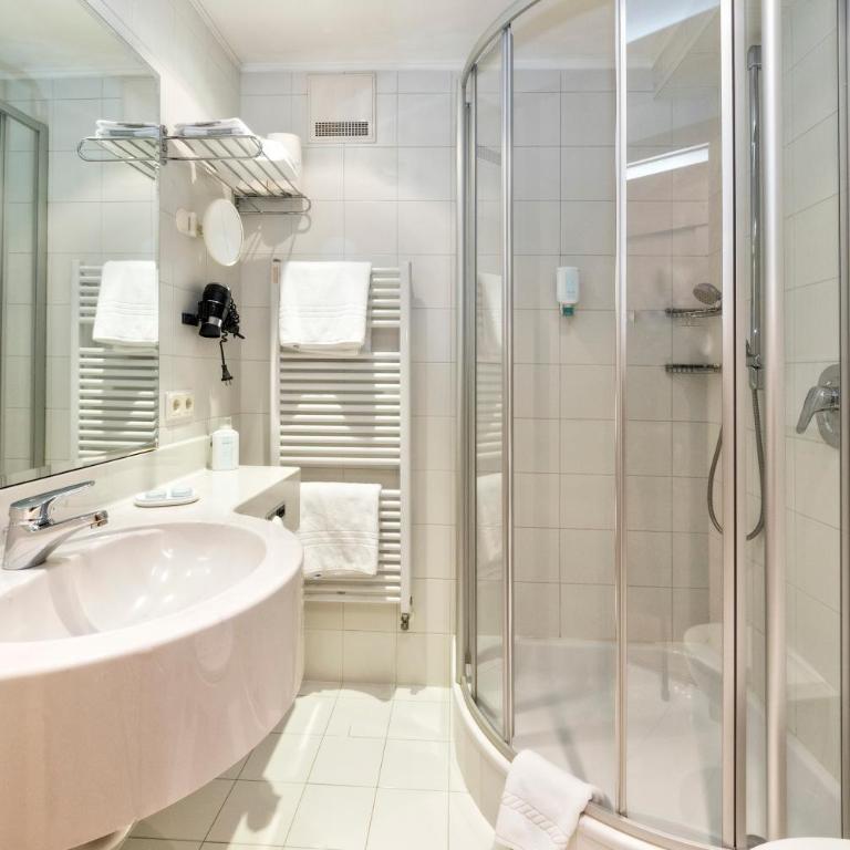 Hotel Post - Olang - Camera Matrimoniale Comfort - 1