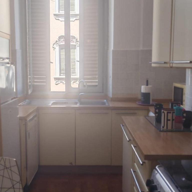 Vela apartment, in a central and convenient area - Appartement 3 Chambres - 7