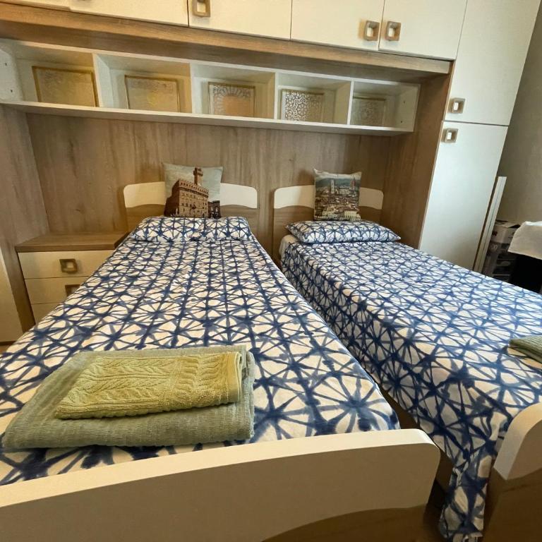 Cuore di Firenze - Chambre Lits Jumeaux avec Salle de Bains Commune - 5
