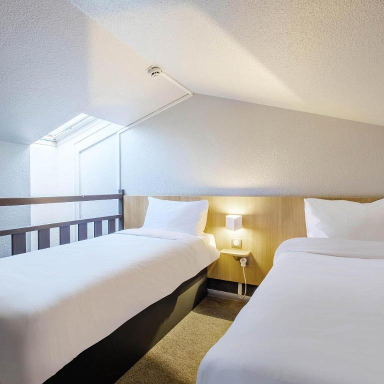 B&B HOTEL FREJUS Puget-sur-Argens - Chambre Quadruple - 2