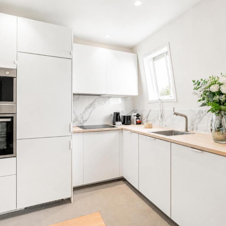 Stunning property near Arc de Triomphe - Appartement - 19