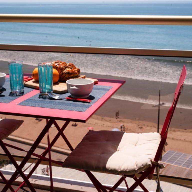 L'Agora - 4-6 people - Oceanfront view & balcony - Three-Bedroom Apartment - 12