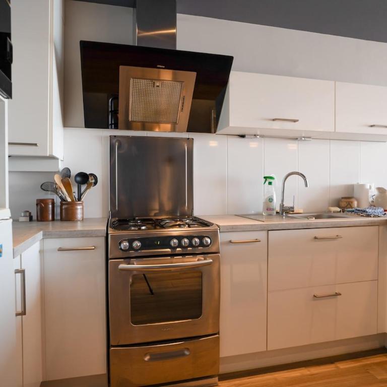 L'Agora - 4-6 people - Oceanfront view & balcony - Three-Bedroom Apartment - 17