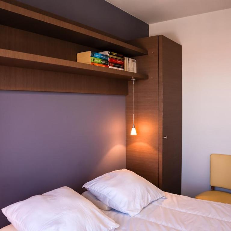 L'Agora - 4-6 people - Oceanfront view & balcony - Three-Bedroom Apartment - 21