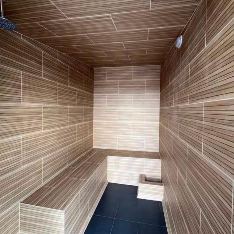 Hermoso loft laureles - One-Bedroom Apartment - 9