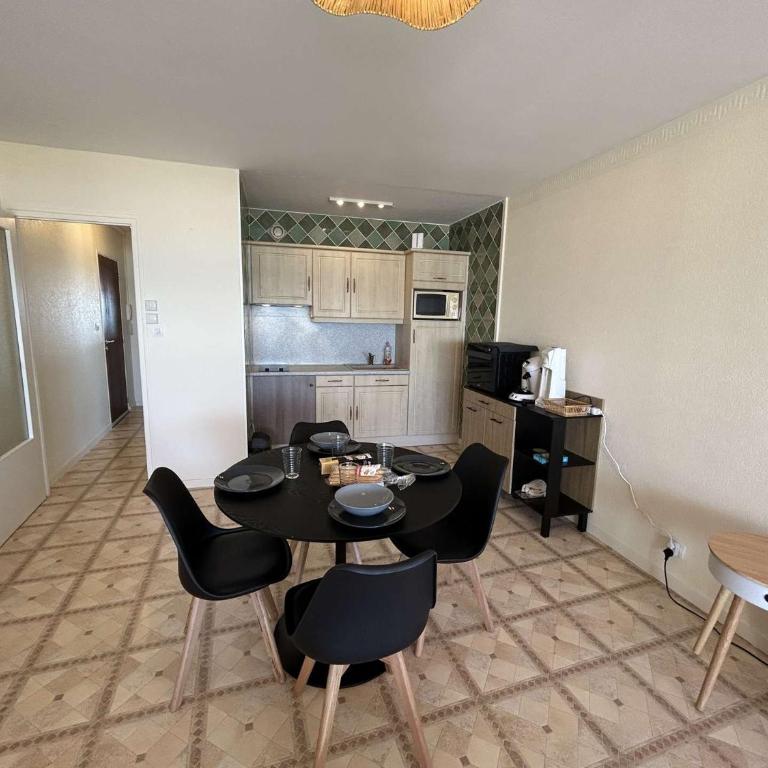 SJ070-122 - Appartement T2 - 4 couchages SAINT JEAN DE MONTS - Appartement 1 Chambre avec Vue sur la Mer et Balcon - 16