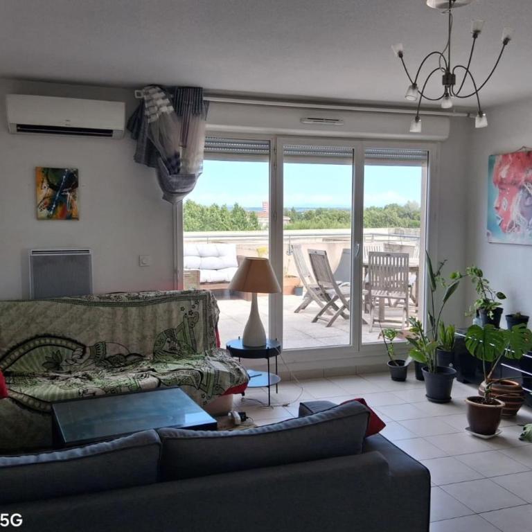 Apartment with large terrace in Avignon - Apartment - 1