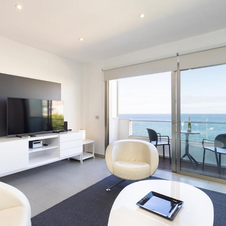 Luxury Penthouse with Sea Views and Terrace La Caleta - Apartment - auf 2 Etagen - 38