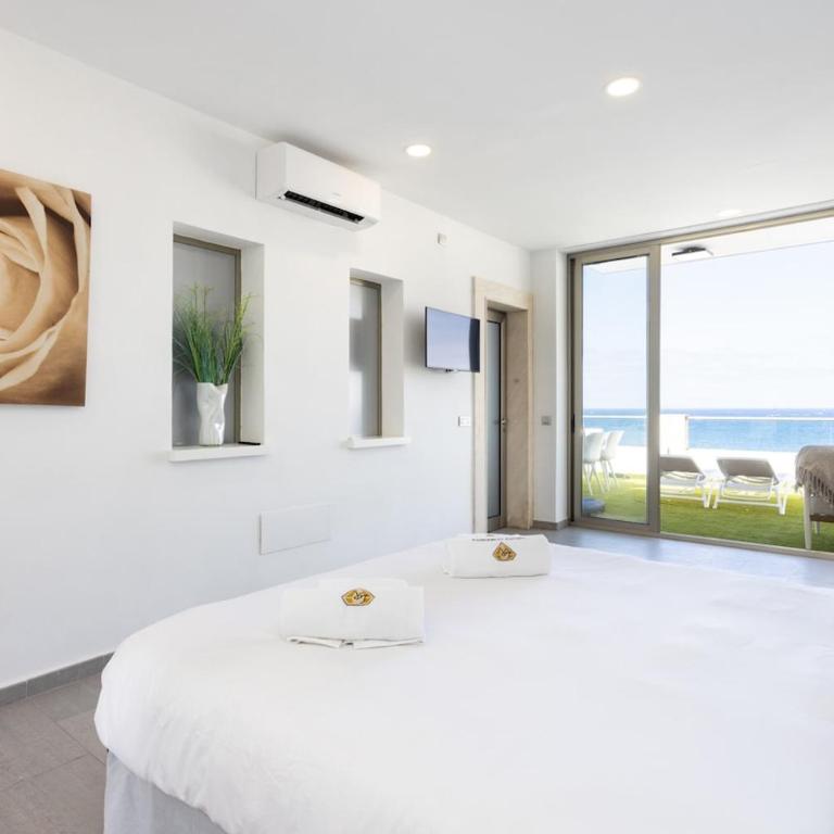Luxury Penthouse with Sea Views and Terrace La Caleta - Apartment - auf 2 Etagen - 39