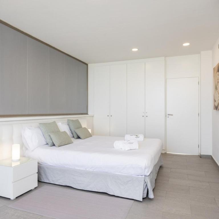 Luxury Penthouse with Sea Views and Terrace La Caleta - Apartment - auf 2 Etagen - 34