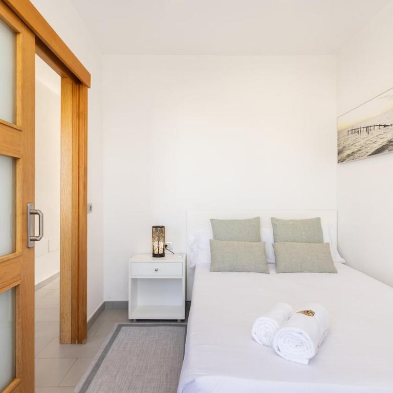 Luxury Penthouse with Sea Views and Terrace La Caleta - Apartment - auf 2 Etagen - 30
