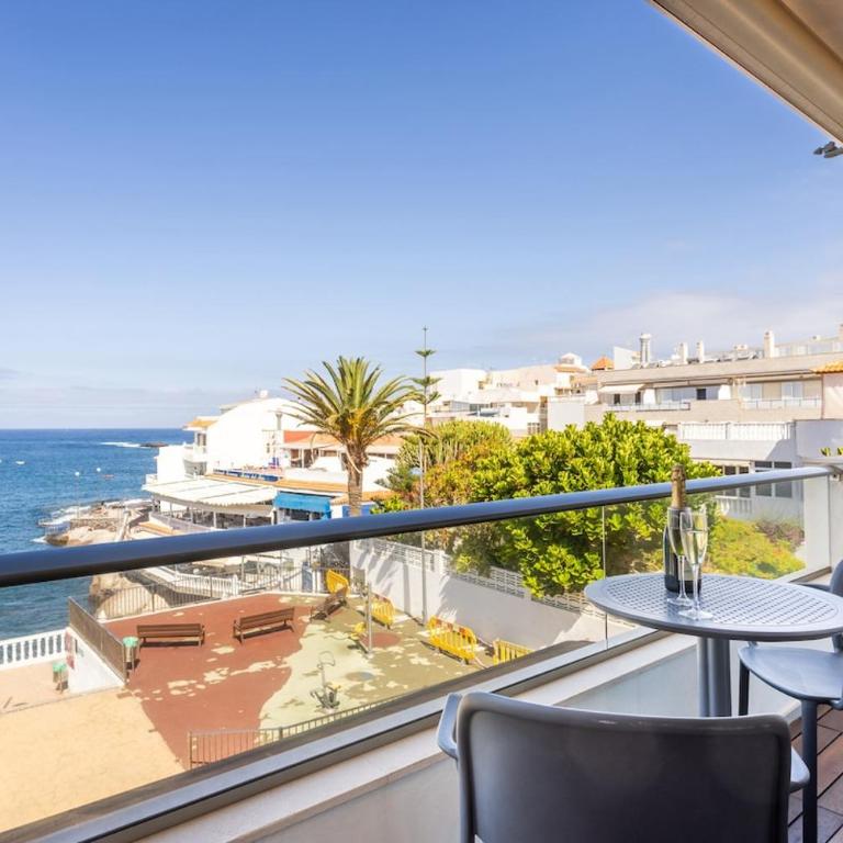 Luxury Penthouse with Sea Views and Terrace La Caleta - Apartment - auf 2 Etagen - 20