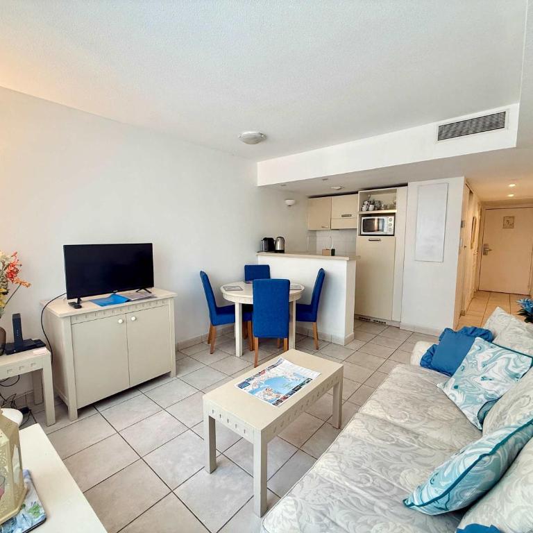 A079 Appartement confortable sur Carnot -1 chambre - Apartment - 1