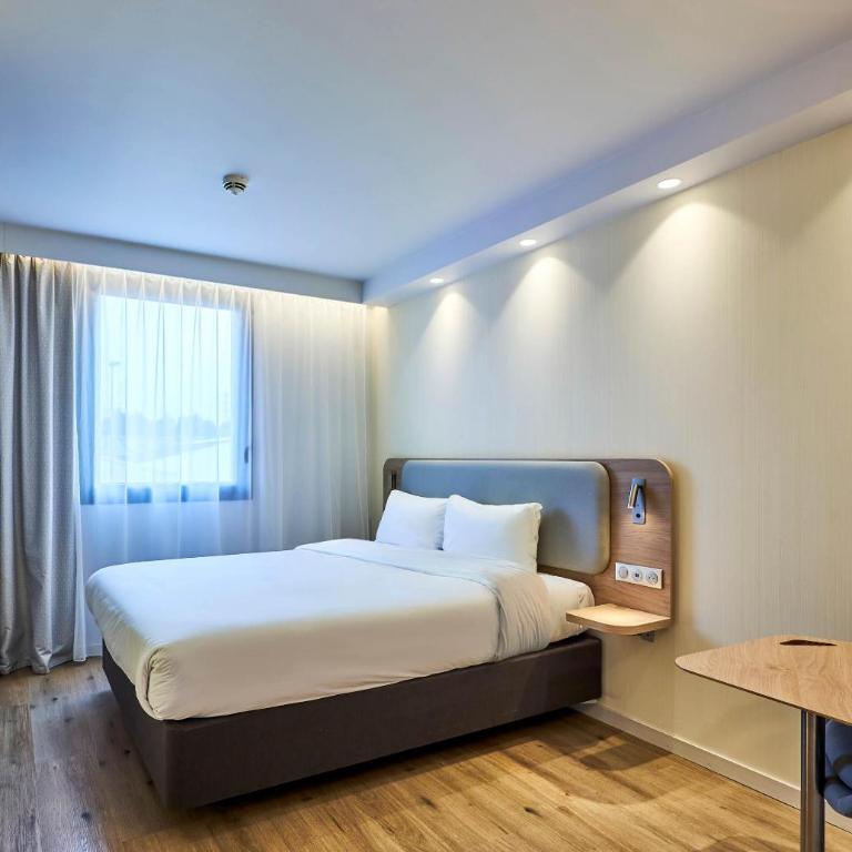 B&B HOTEL Deauville-Touques - Chambre Double - Accessible aux Personnes à Mobilité Réduite - 2