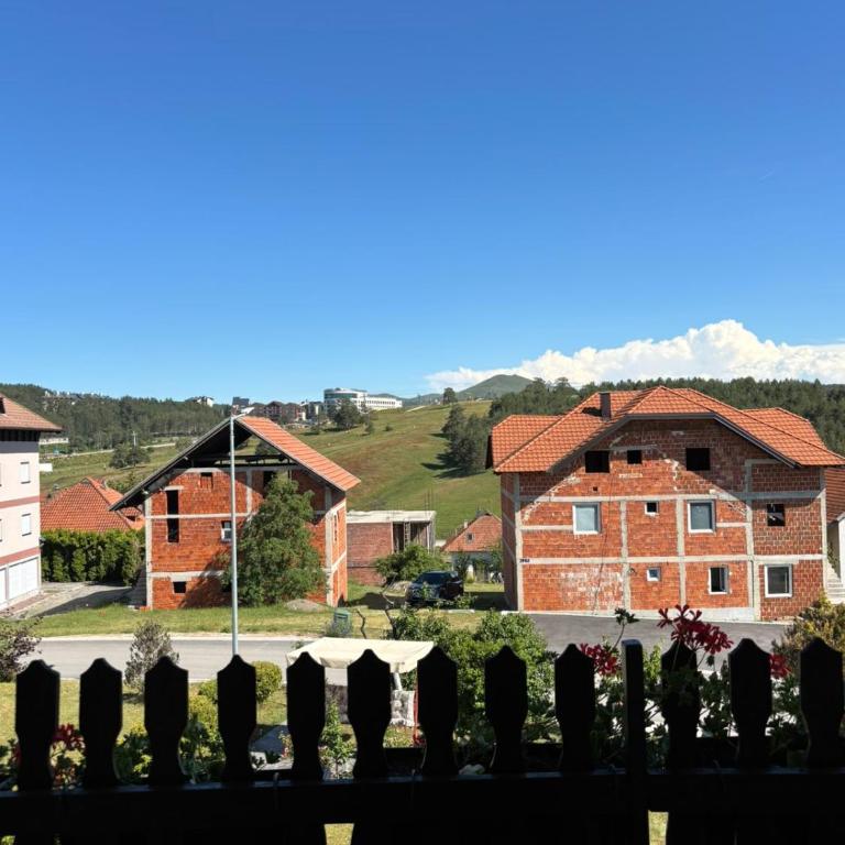 Apartmani Rada - Suite mit 2 Schlafzimmern - 2