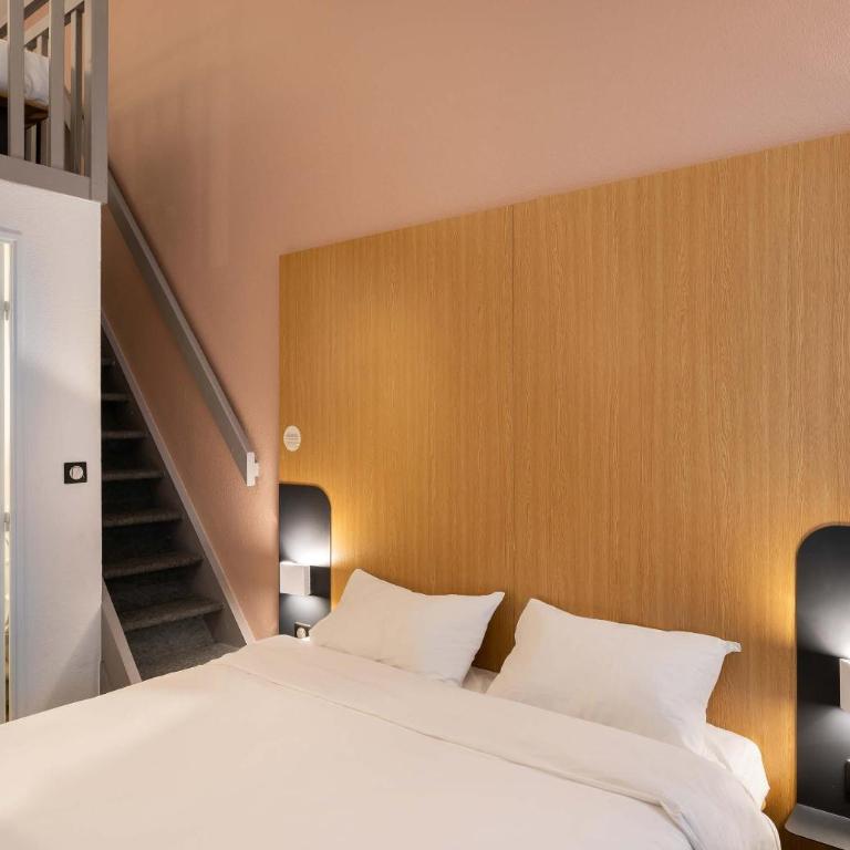 B&B HOTEL Vannes Est Golfe du Morbihan - Chambre Quadruple - 1