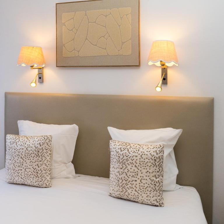 Logis Hôtel CasaBella - Superior Vierbettzimmer - 5