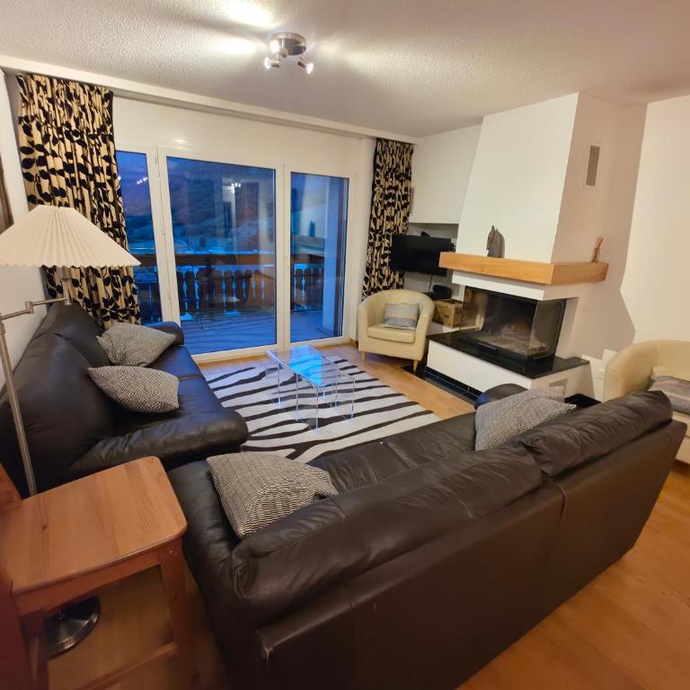Residenz Ambassador 5 Sterne Luxus Apartments in Leukerbad mit Wellness & Fitness - Apartment mit 2 Schlafzimmern - 9