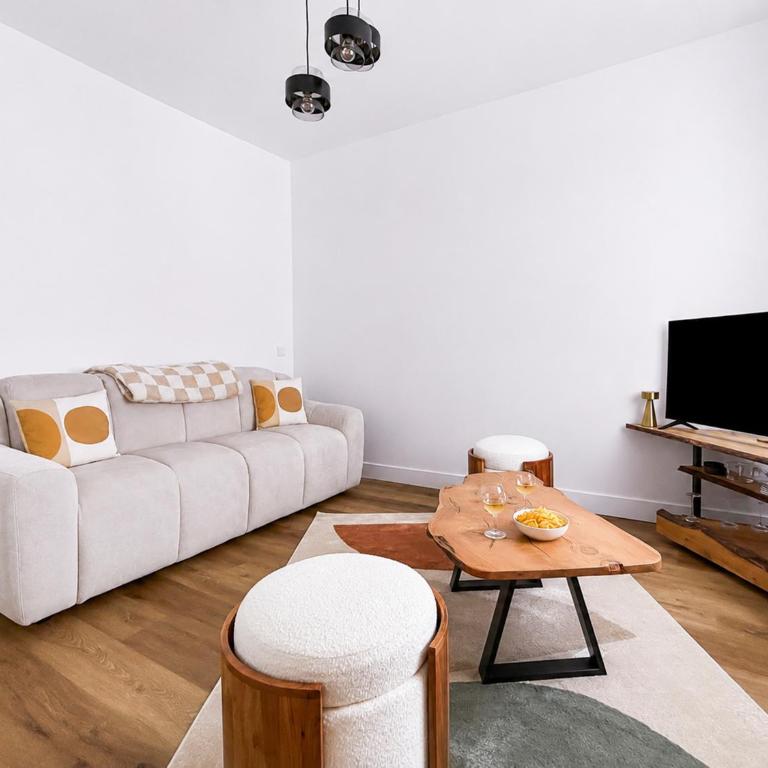 Studio élégant, centre ville, accès plage à 100m - Apartamento de 1 dormitorio - 10