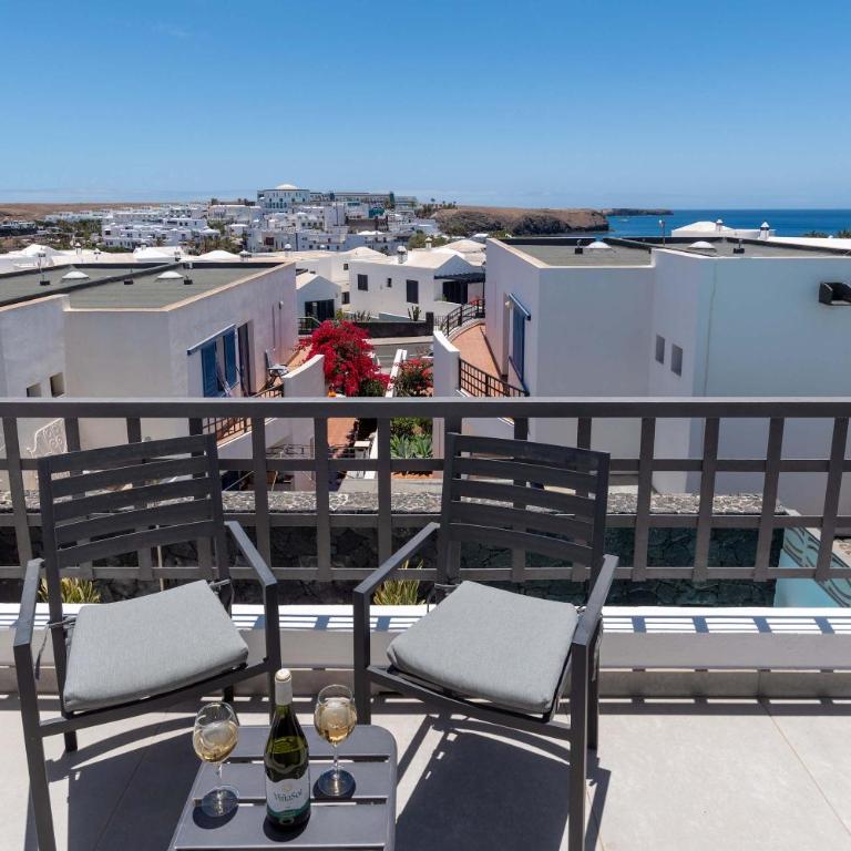 Villa Bella - Sea Views Near Marina Rubicon by Villas Now Ltd - Villa - 16