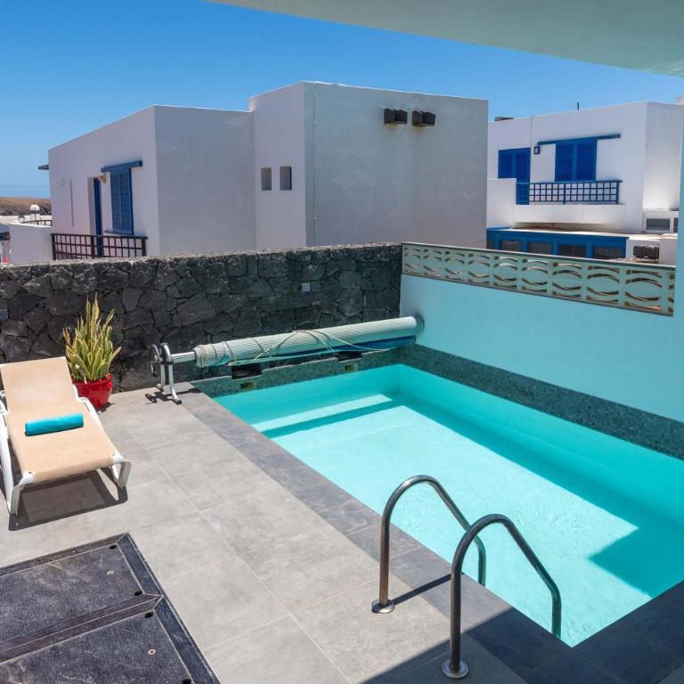 Villa Bella - Sea Views Near Marina Rubicon by Villas Now Ltd - Villa - 22
