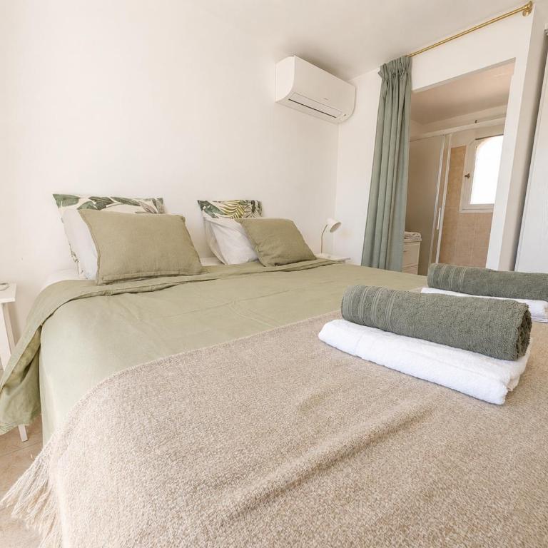 Villa Flora -150m2, Swimming Pool, Sea on Foot, Air Conditioning - Villa 3 Chambres - 36
