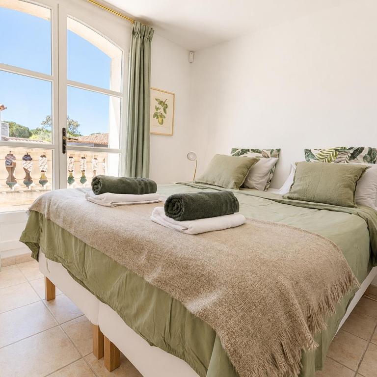 Villa Flora -150m2, Swimming Pool, Sea on Foot, Air Conditioning - Villa 3 Chambres - 37