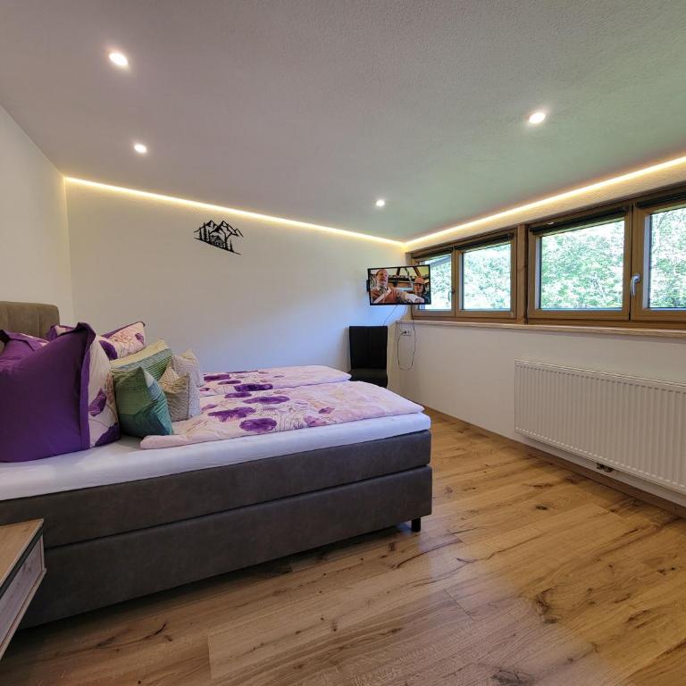 Landhaus Fellnerbauer - Apartment mit 2 Schlafzimmern und Balkon - 17