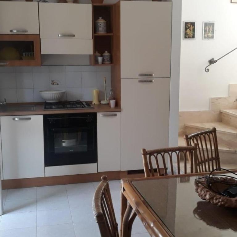 Villetta Sea Sun - Deluxe-Apartment mit 2 Schlafzimmern und Gartenblick - 2