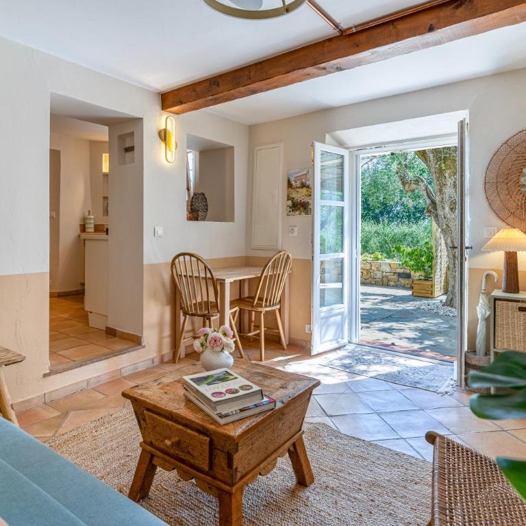 Douceur Parfumée — Vue Panoramique Calme Absolu - Appartement - 12