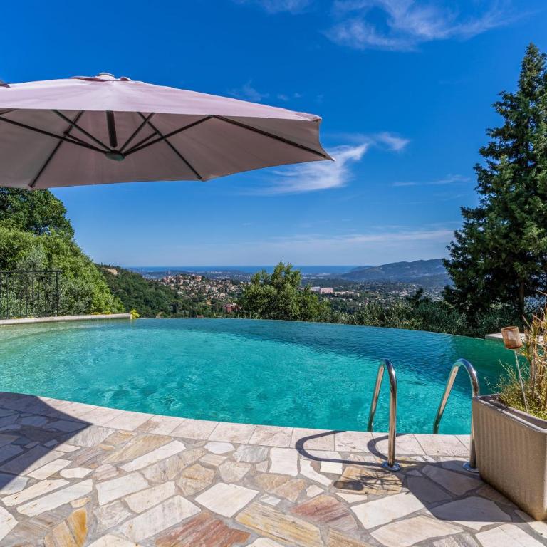 Douceur Parfumée — Vue Panoramique Calme Absolu - Appartement - 13