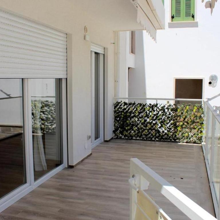 Le Stanze e il Mare - Appartamento con 2 Camere da Letto e Balcone - 9