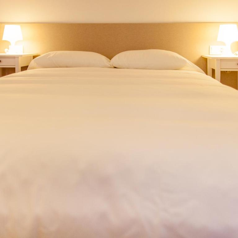 Host & Home - Family Double Room - 2