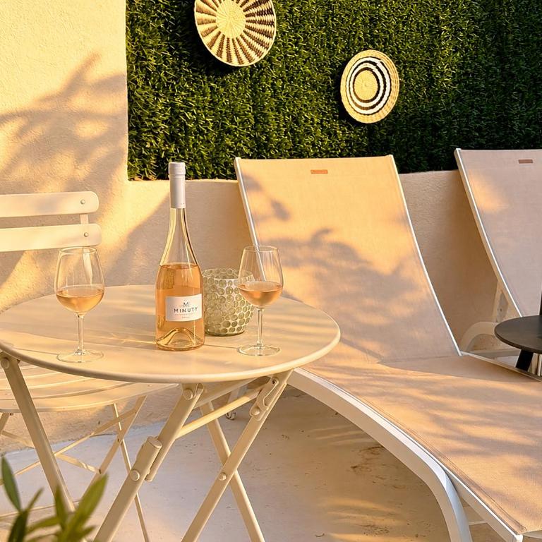 Le Petit Nice - 4 Studios, 2 with Private Terrace - Nice Centre - Studio Deluxe - 37
