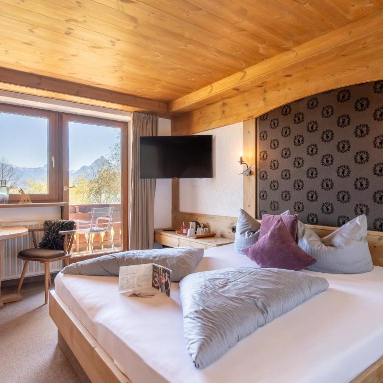 Dreimäderlhaus - Das vegetarische Boutique Hotel - Comfort Doppelzimmer mit Balkon und Seeblick - 13