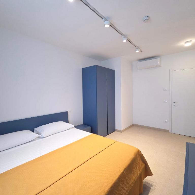 Hotel Royal Garnì - Suite con Vista Mare - 6