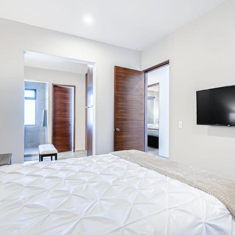 Stunning Oceanfront Luxury Apartment with spacious balcony– Perfect for Families - Casa - 14