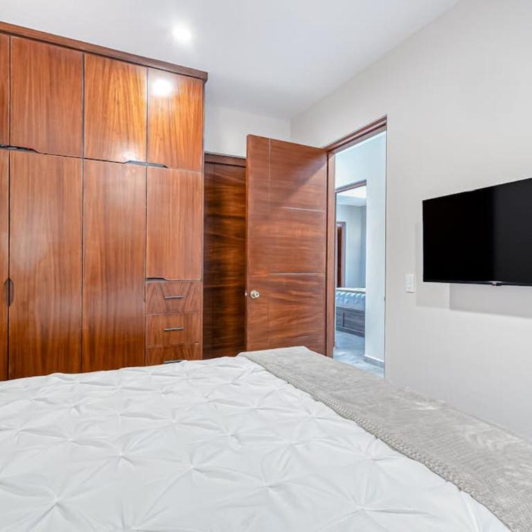 Stunning Oceanfront Luxury Apartment with spacious balcony– Perfect for Families - Casa - 21
