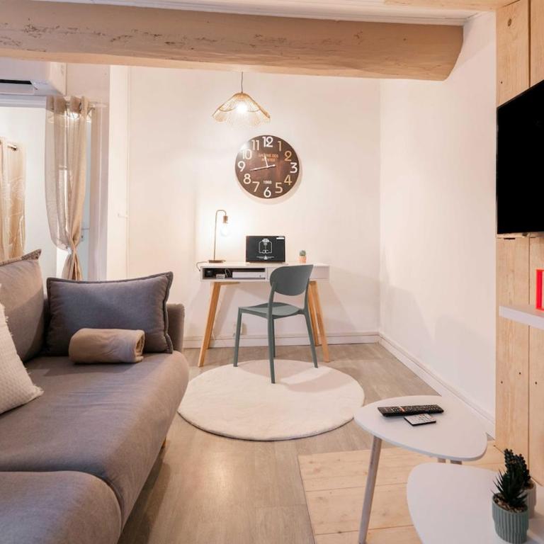 Air-conditioned two-room apartment Free parking Close to Aude - Two-Bedroom Apartment - 33