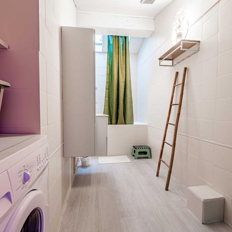 Air-conditioned two-room apartment Free parking Close to Aude - Two-Bedroom Apartment - 7