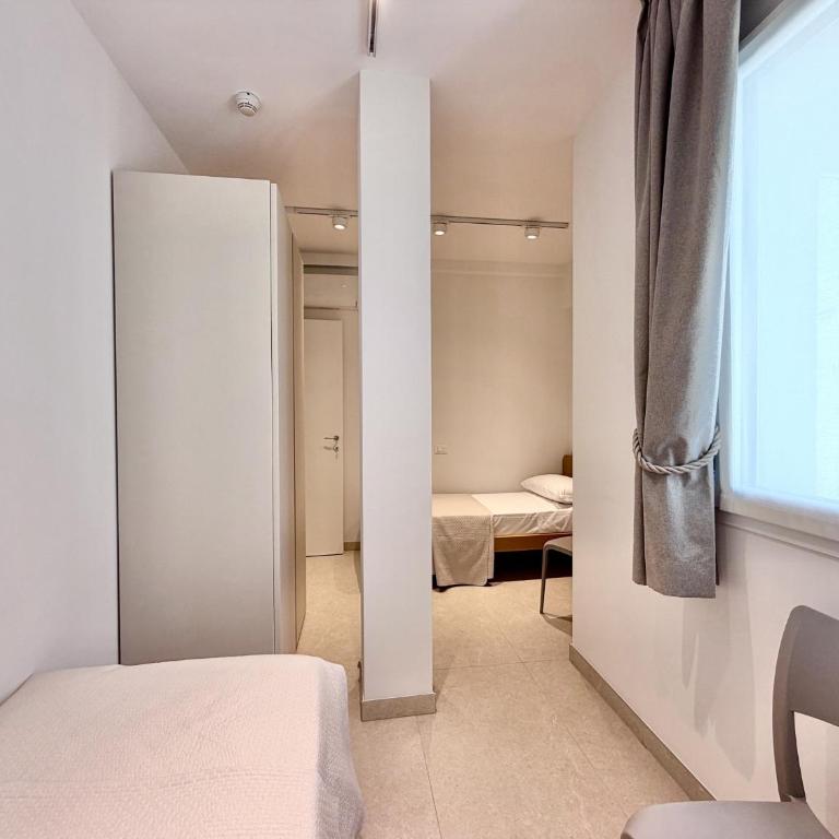 Hotel Royal Garnì - Suite con Vista Mare - 22