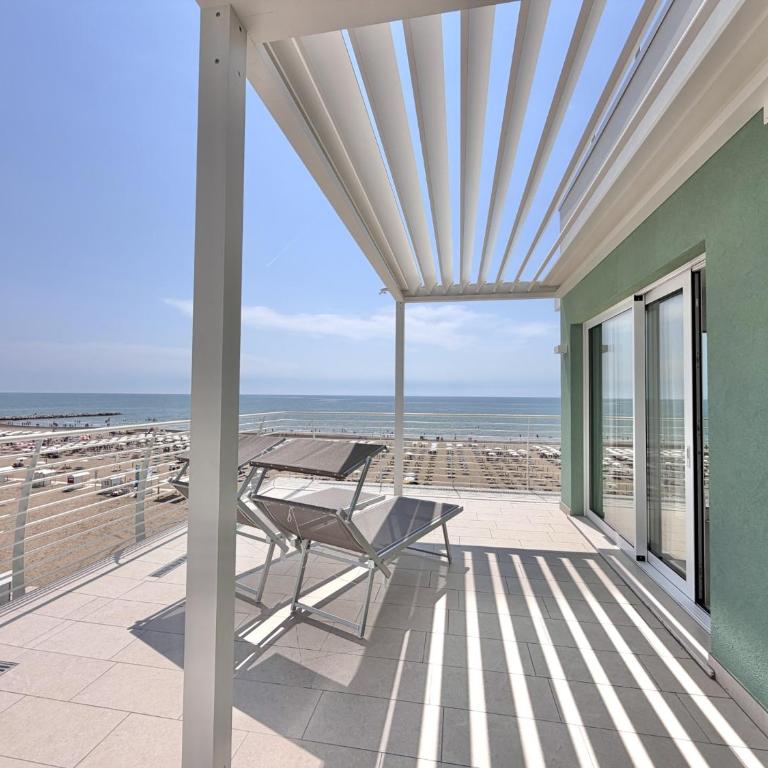 Hotel Royal Garnì - Suite con Vista Mare - 21