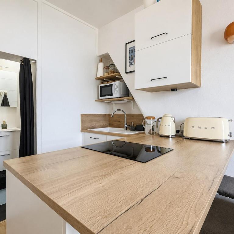 Appartement chic et agréable - 2 personnes - Appartamento con 1 Camera da Letto - 6