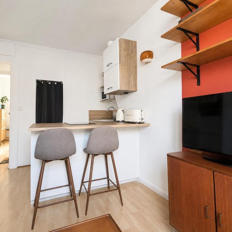 Appartement chic et agréable - 2 personnes - Appartamento con 1 Camera da Letto - 12