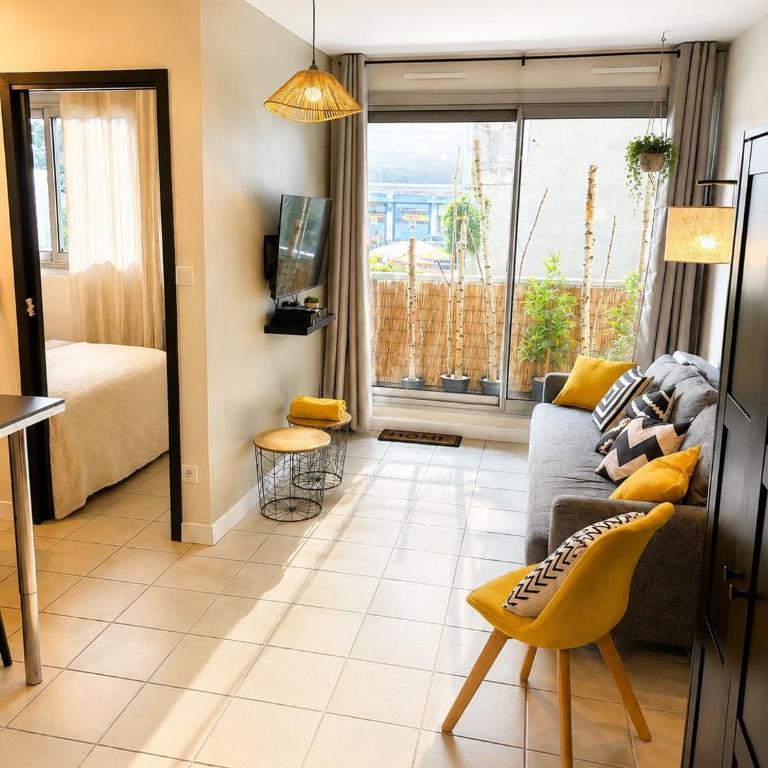 Yellow Cosy -Nancy Centre - Terrasse privée - Appartement 1 Chambre - 1
