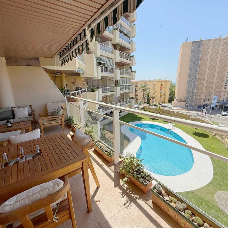 Beach 3br Pool Parking Sleeps 7 - Appartement - 32